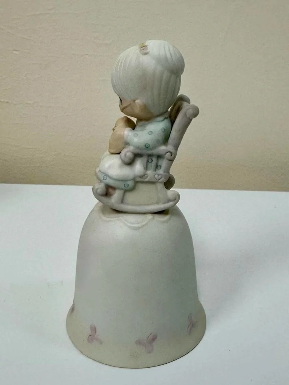 Vintage 1980s Precious Moments “The Purr-fect Grandma” Figurine Bell NIB